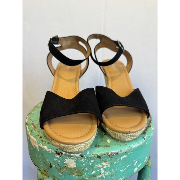 Lane Bryant Espadrille Wedges Floral Boho Embroirdered Black Size 9W - Picture 3 of 8